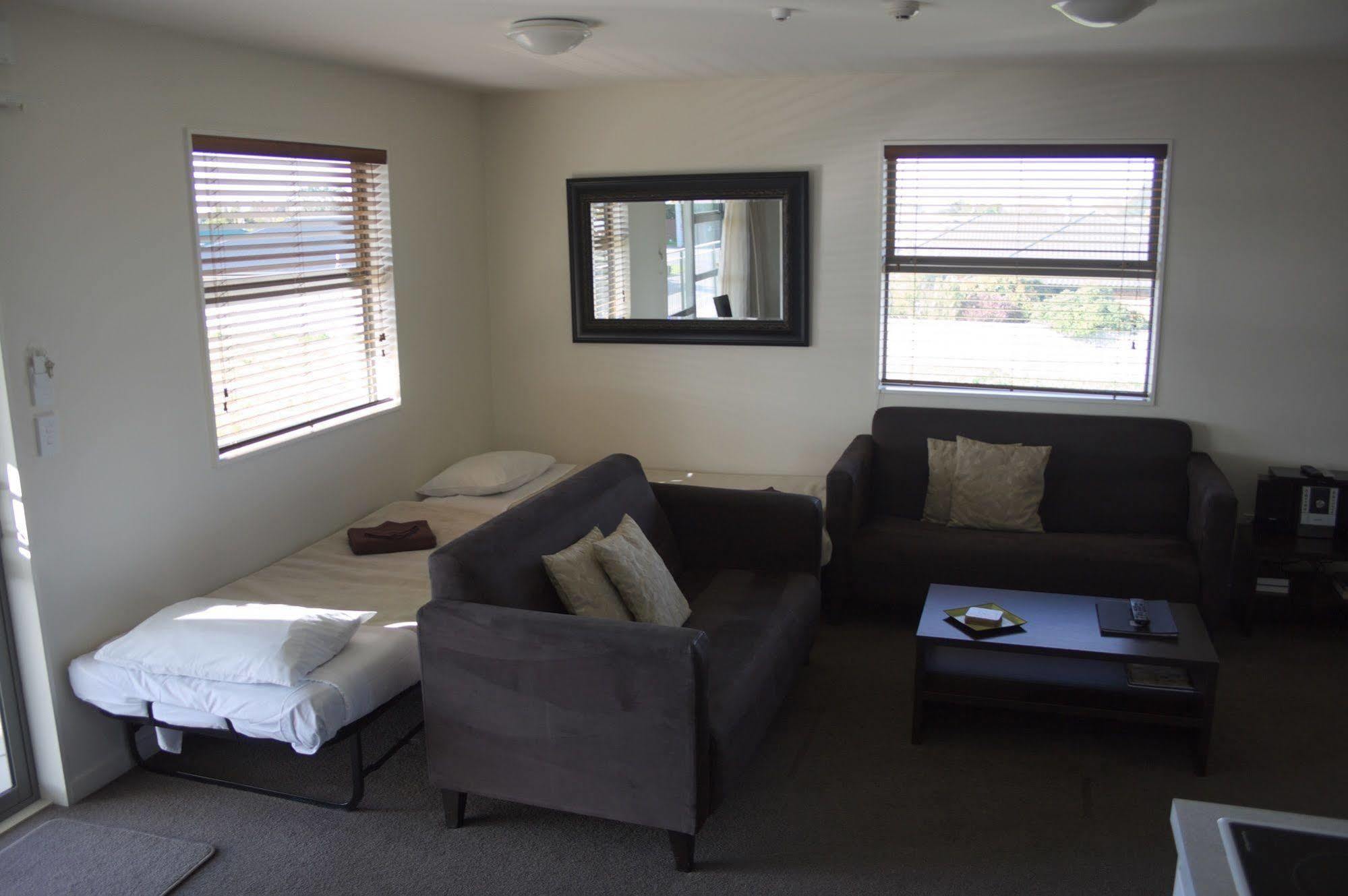 Pegasus Gateway Motels & Apartments Rangiora Dış mekan fotoğraf