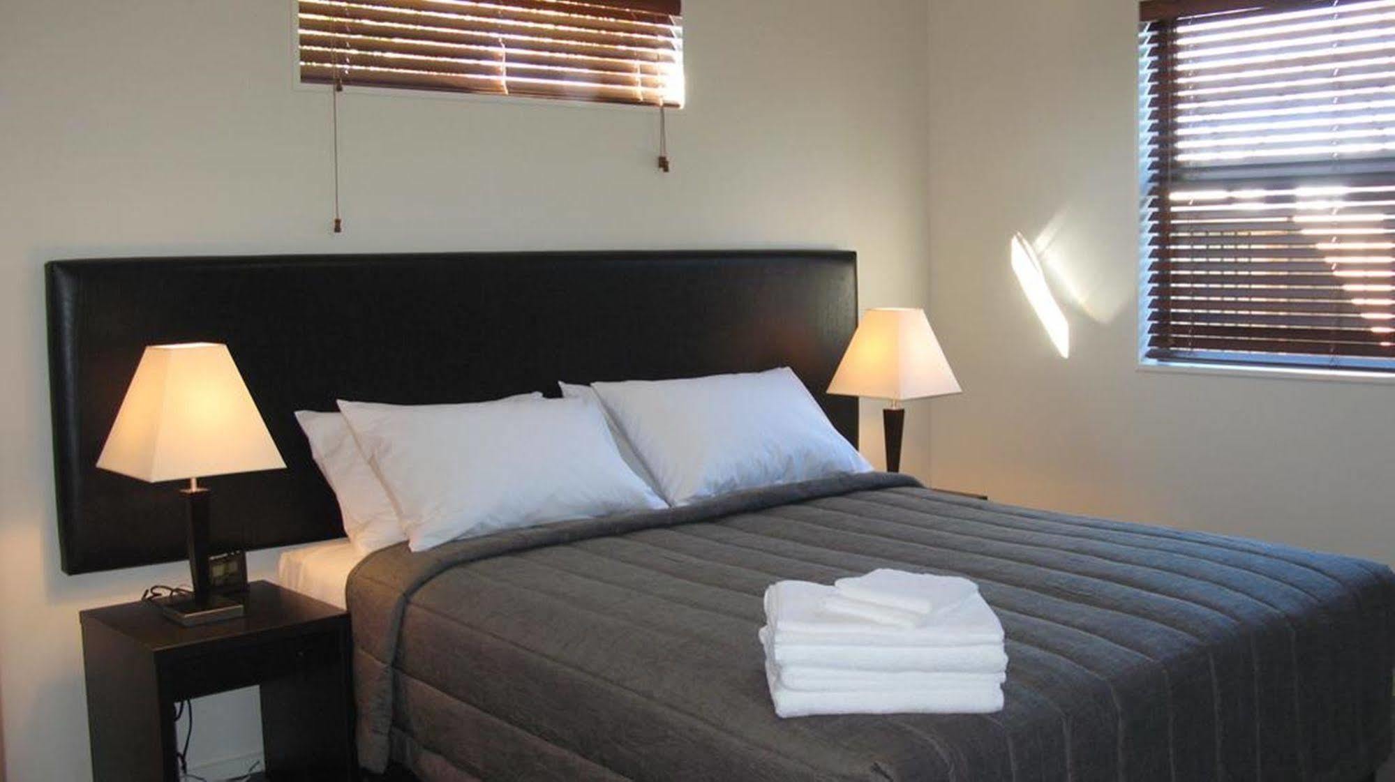 Pegasus Gateway Motels & Apartments Rangiora Dış mekan fotoğraf