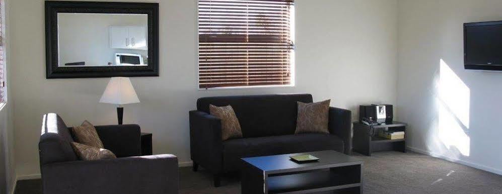Pegasus Gateway Motels & Apartments Rangiora Dış mekan fotoğraf